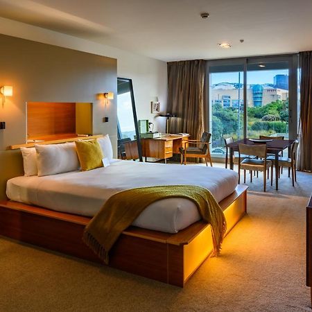 Ohtel Wellington Hotel Bagian luar foto