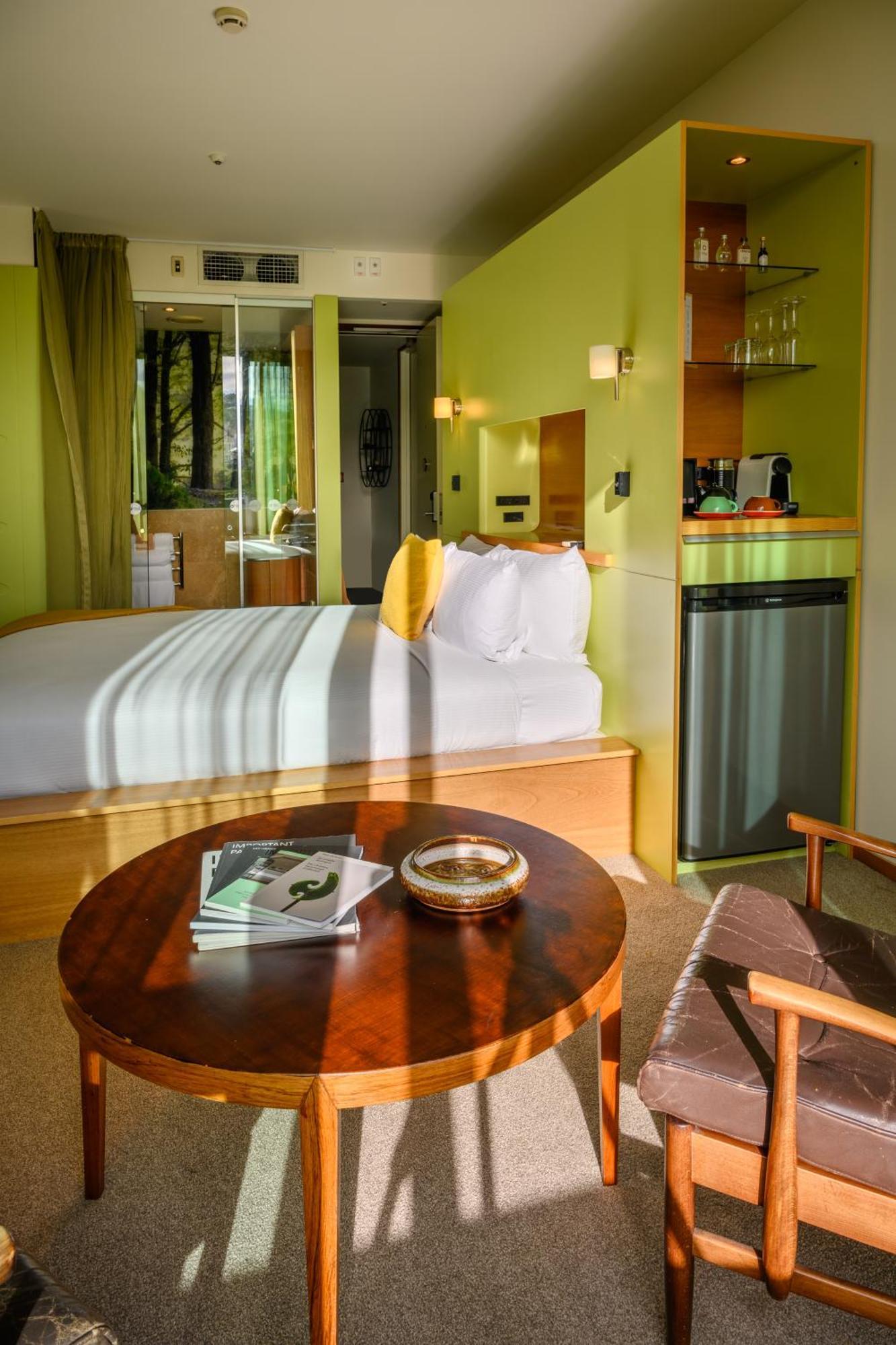 Ohtel Wellington Hotel Bagian luar foto
