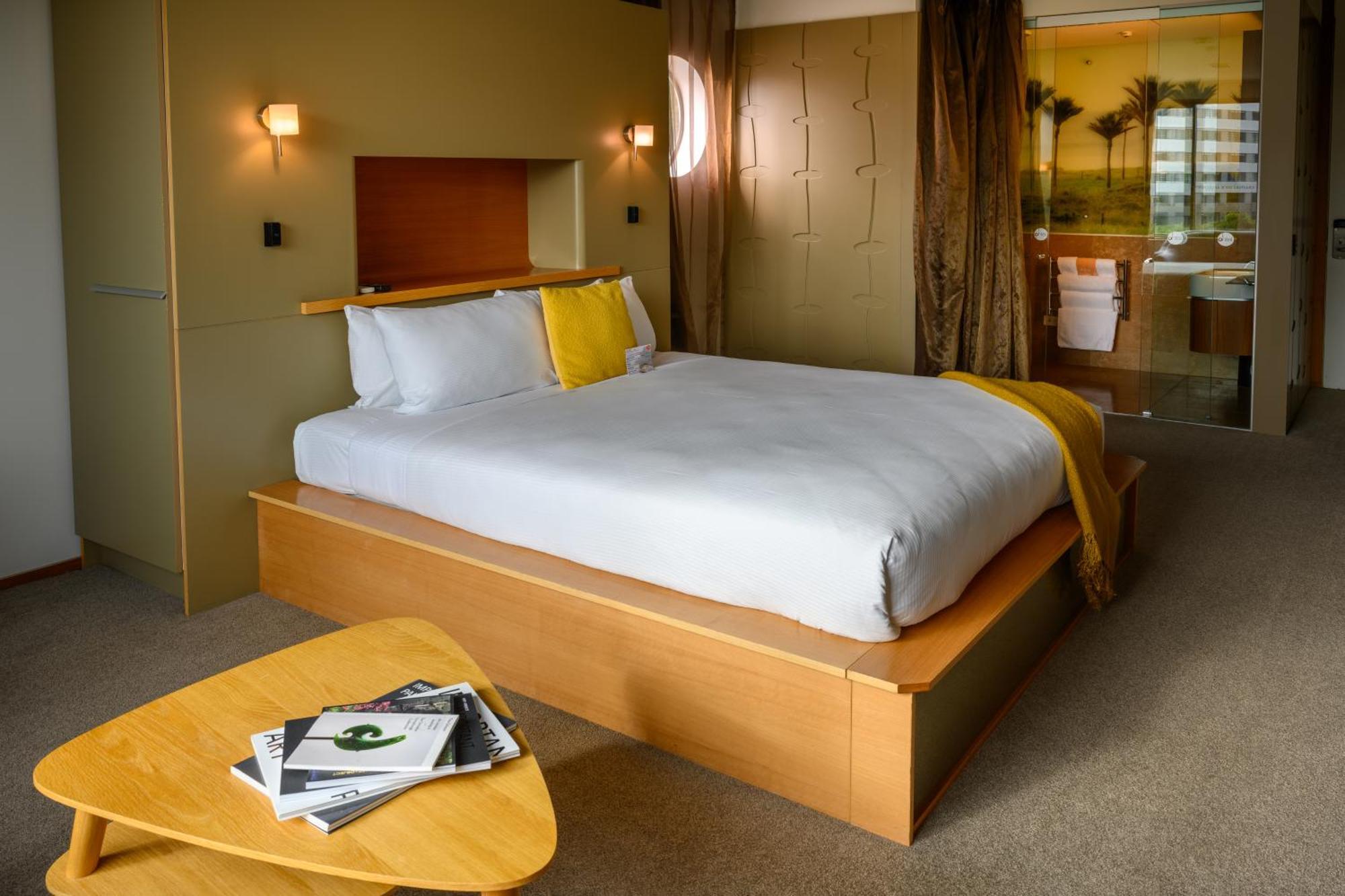 Ohtel Wellington Hotel Bagian luar foto