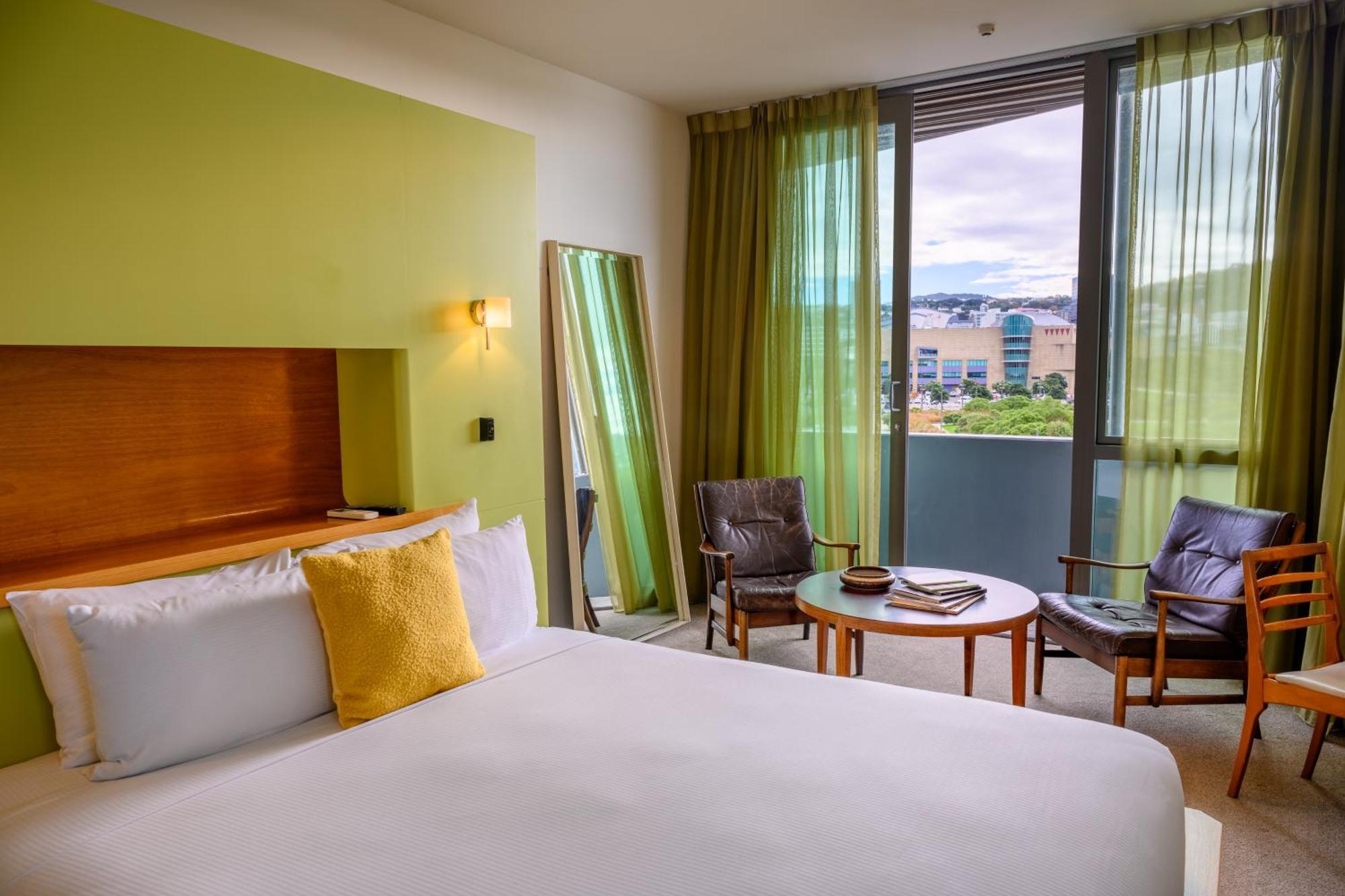 Ohtel Wellington Hotel Bagian luar foto